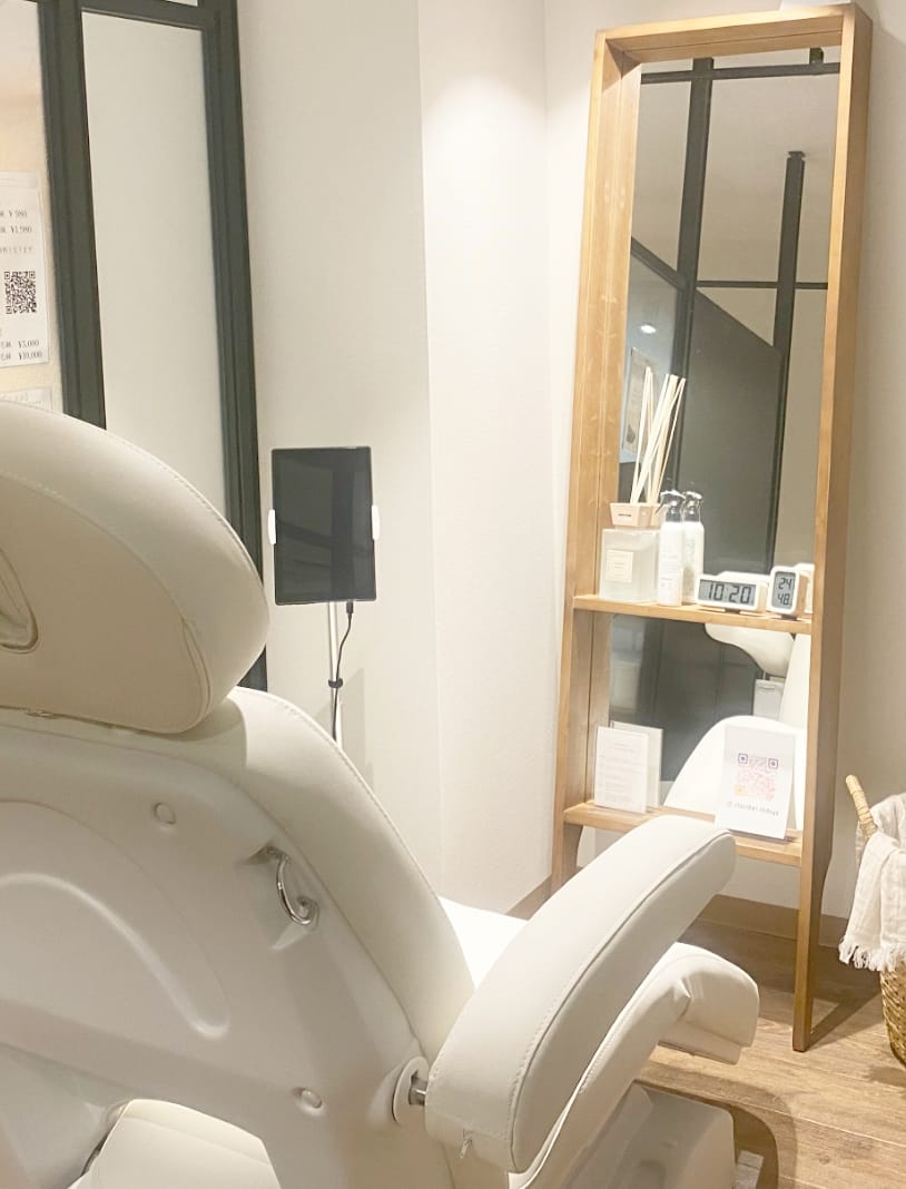 chocobariサロンの内装01